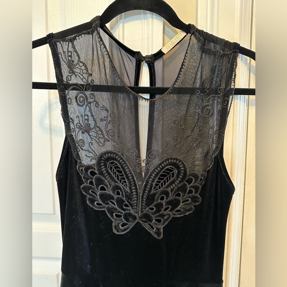 Olive Tree black velour and lace dress. Size small